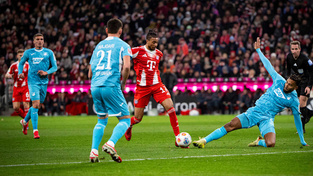 Michael Olise im Bundesliga-Spiel des FC Bayern gegen die TSG Hoffenheim