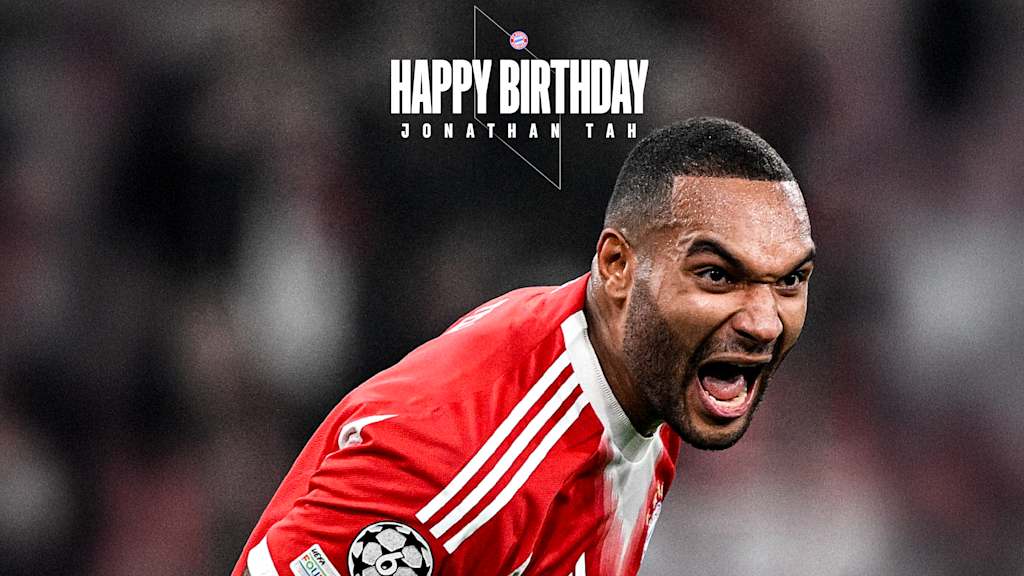 Jonathan Tah laut schreiend im FC Bayern-Trikot