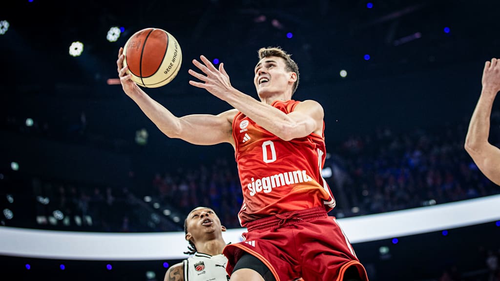 Neno Dimitrijevic Layup