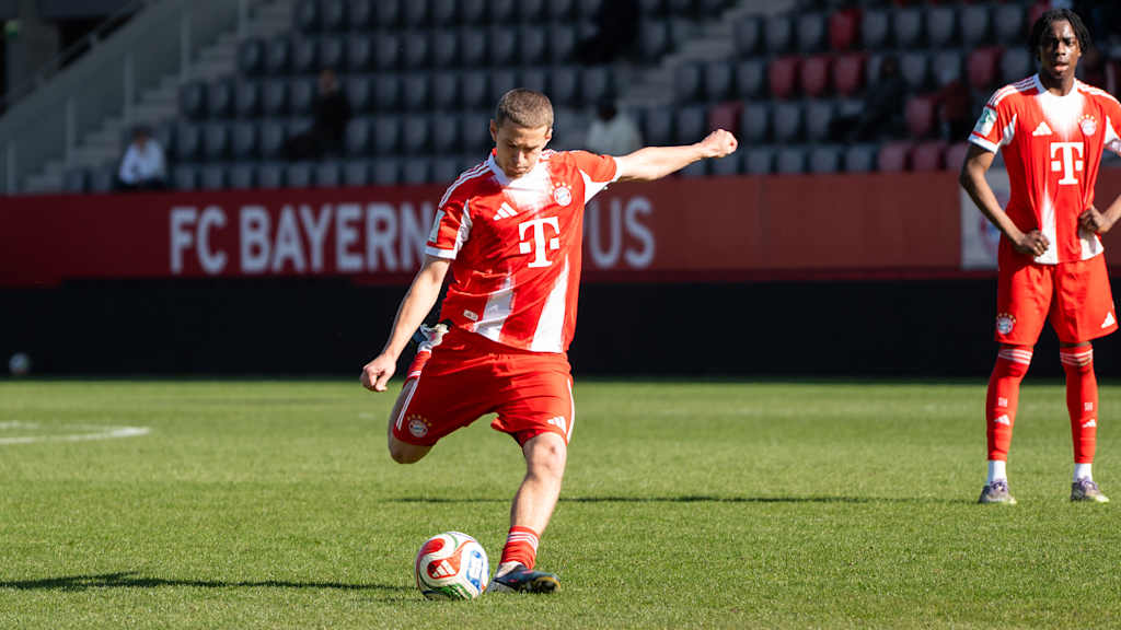 Yll Gashi bei einem Schussversuch.