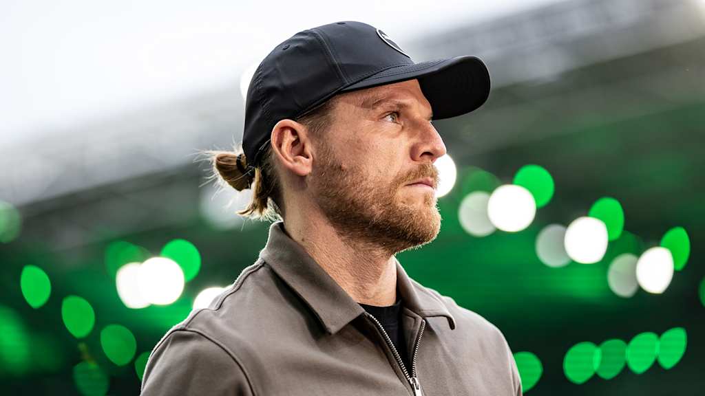 Eugen Polanski vor einem Bundesliga-Spiel im Borussia-Park