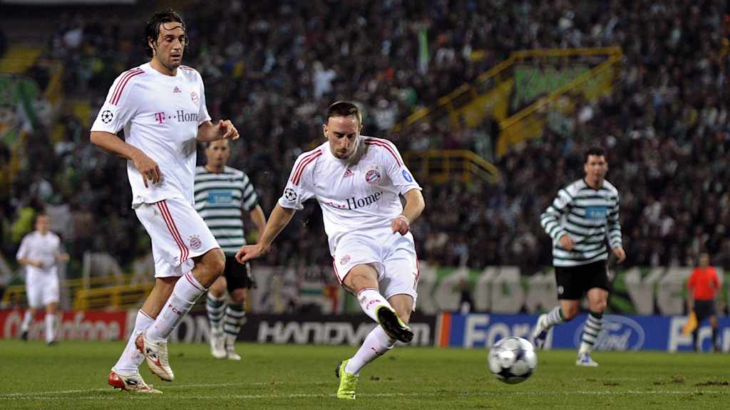 Luca Toni und Franck Ribéry machten in der Partie bei Sporting Lissabon den Unterschied.