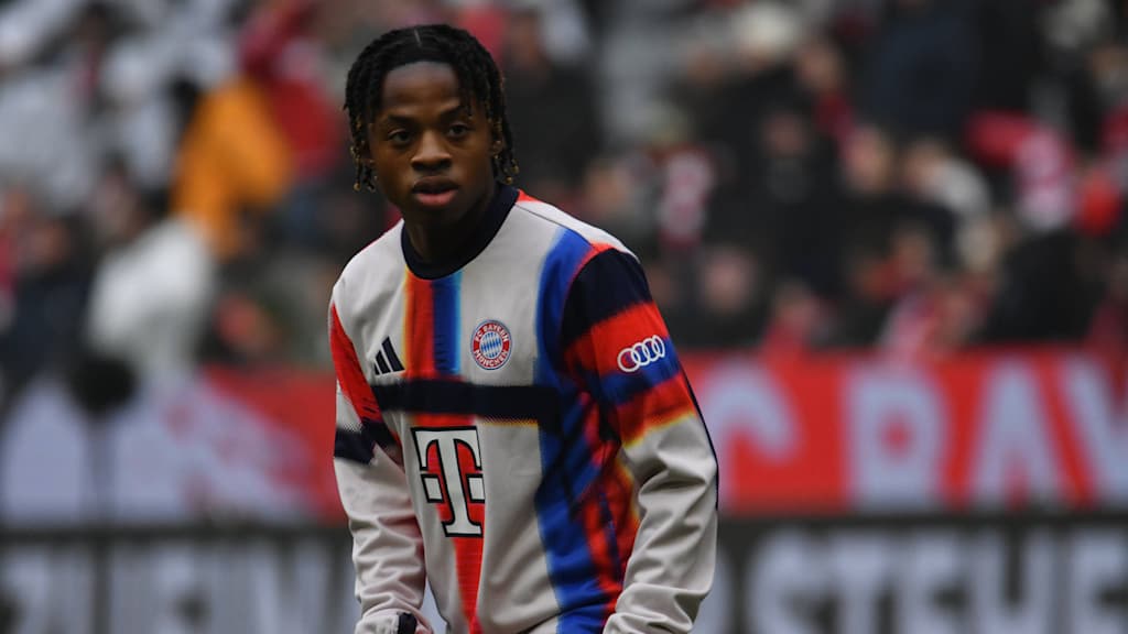 Wisdom Mike vor einem Spiel des FC Bayern