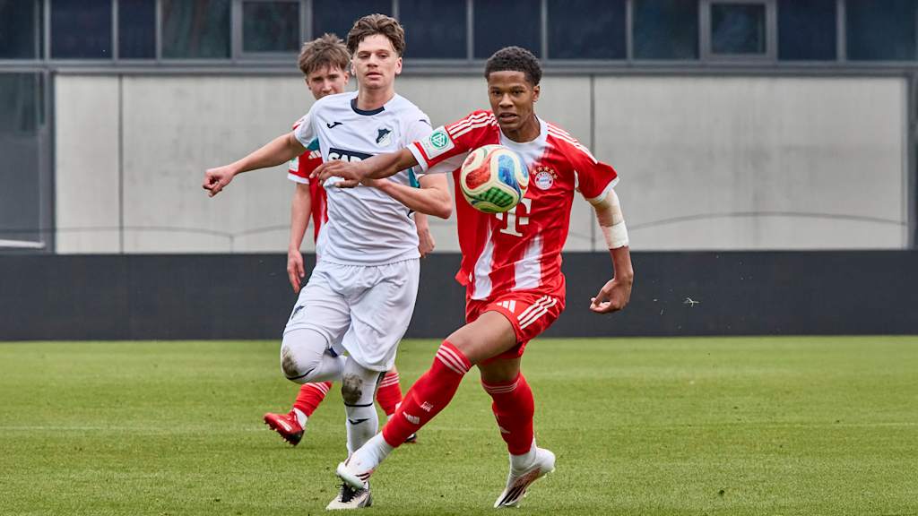 Leeron Danioko im Zweikampf.