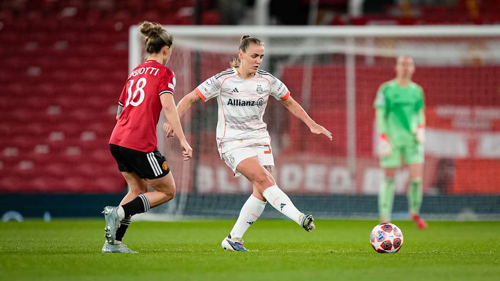 Georgia Stanway im Einsatz gegen Manchester United.