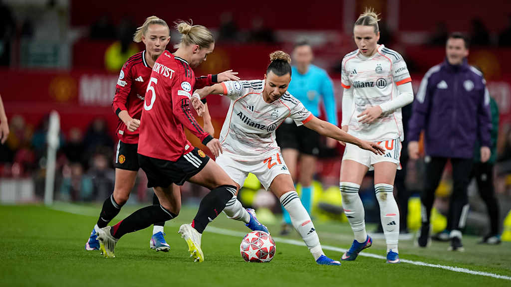 Arianna Caruso im Duell gegen Manchester United.