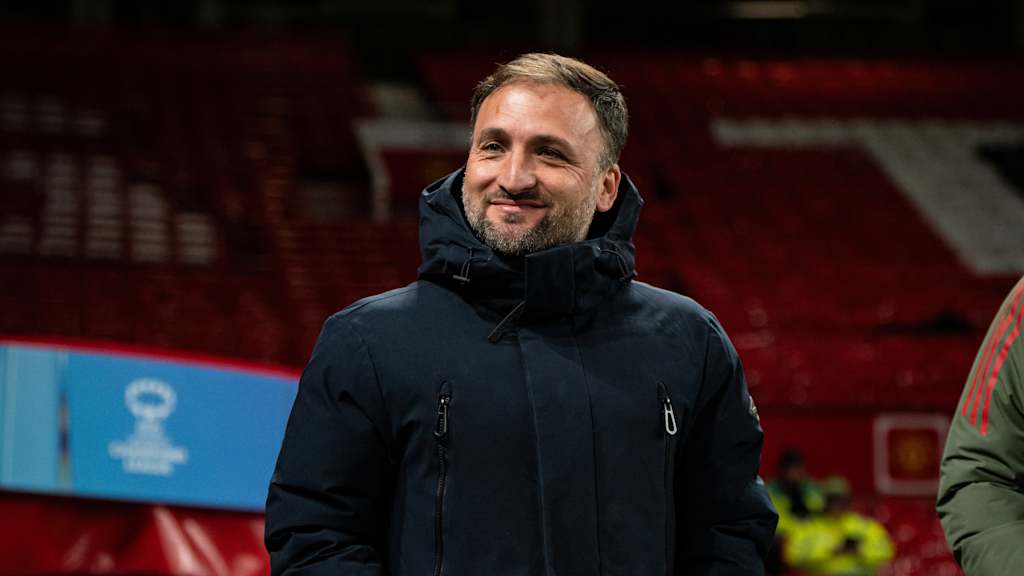 José Barcala im Zuge des Auswärtsspiels in Manchester.