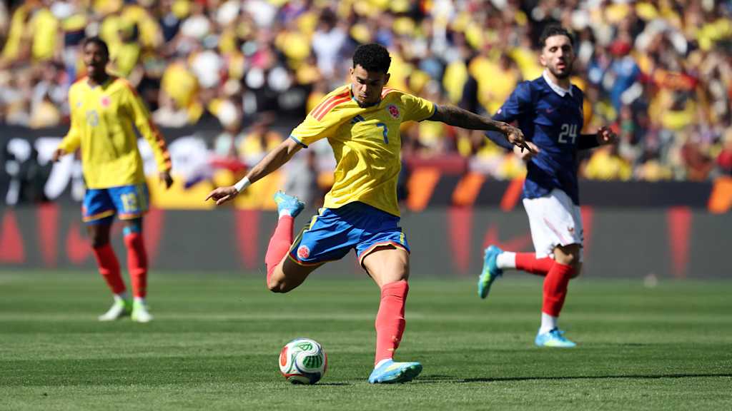 Luis Díaz im gelben Trikot der kolumbianischen Nationalmannschaft