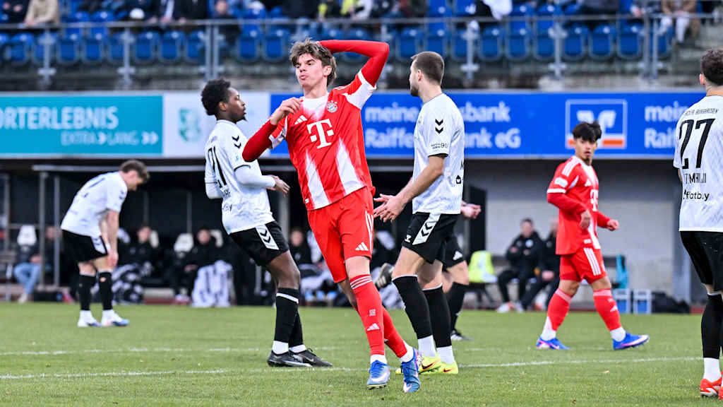 Guido Della Rovere hebt den Arm.