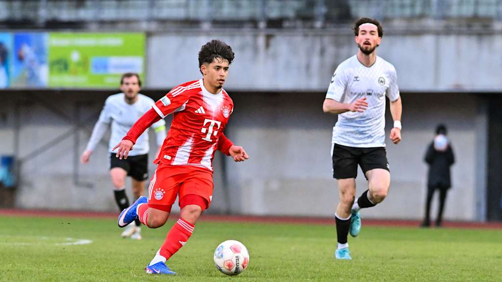 Maycon Douglas Cardozo führt den Ball am Fuß.