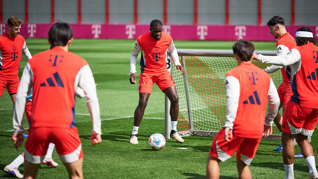 Dayot Upamecano in einer Trainingseinheit des FC Bayern