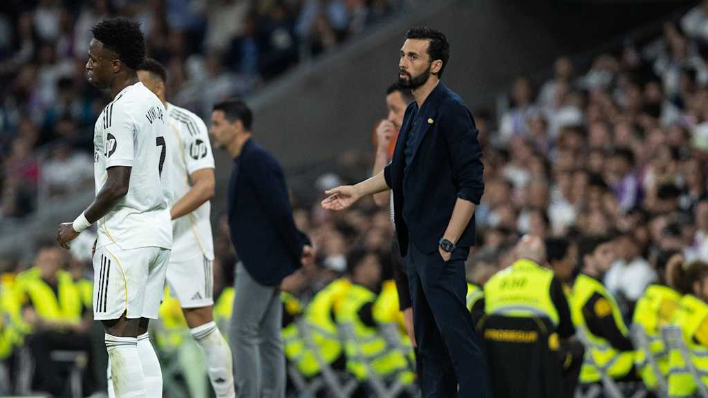 Alvaro Arbeloa gibt Anweisungen im Real-Spiel gegen Girona