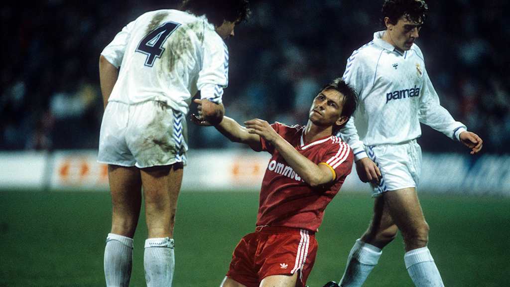 Herrschaftszeiten, das ist doch kein Stierkampf! Klaus Augenthaler, 1987 genervt von der Real-Härte.