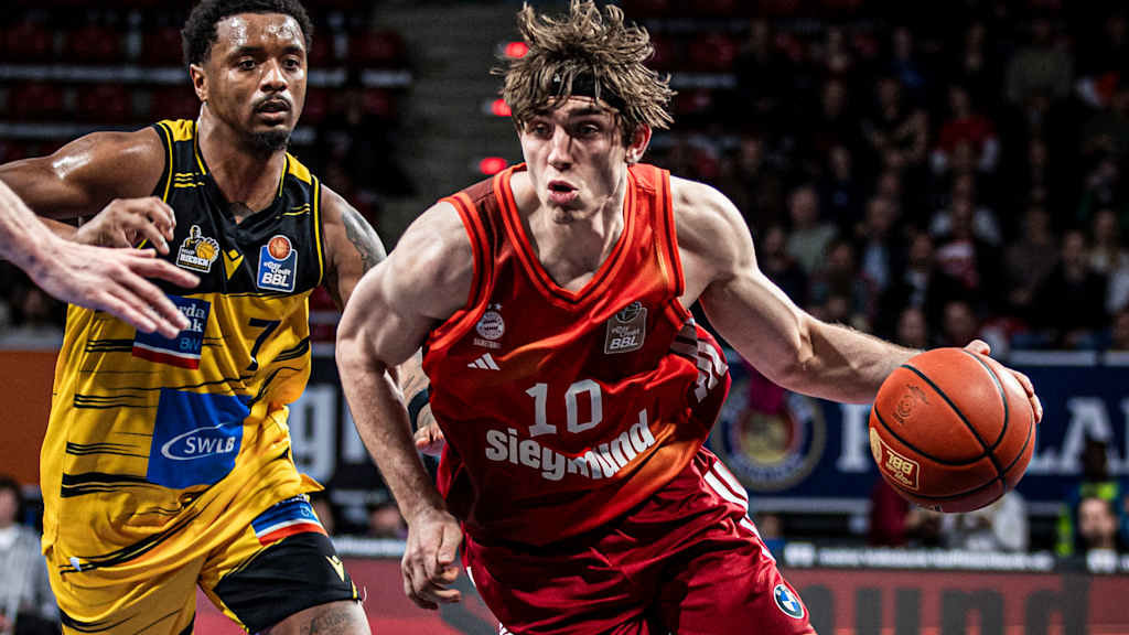 Justinian Jessup Dribbling