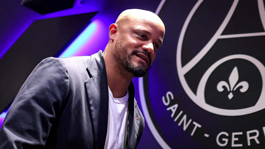 Vincent Kompany im Parc des Princes beim Halbfinal-Hinspiel des FC Bayern in der Champions League gegen Paris Saint-Germain