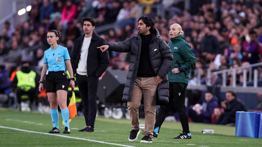 Pere Romeu während eines Duells des FC Barcelona im Camp Nou.