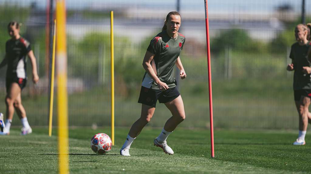 Magdalena Eriksson während der Abschlusseinheit der FCB-Frauen vor Barcelona.