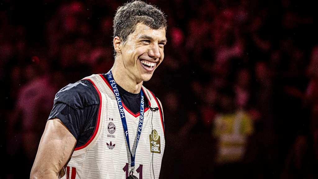Vladimir Lucic FC Bayern Basketball