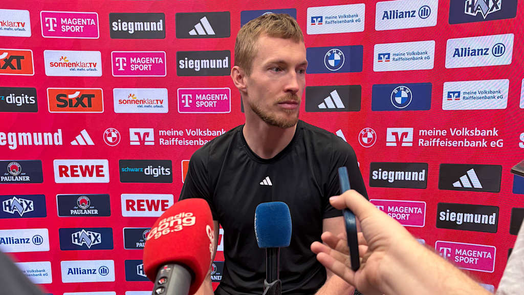 Niels Giffey Media Talk