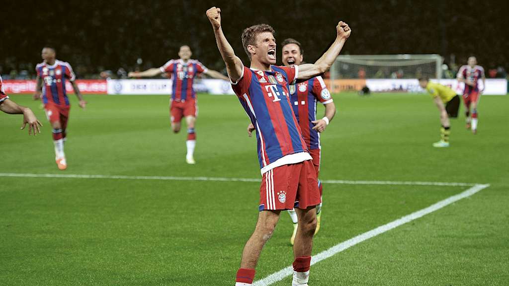 Thomas Müller bejubelt ein Tor gegen BVB im Pokalfinale