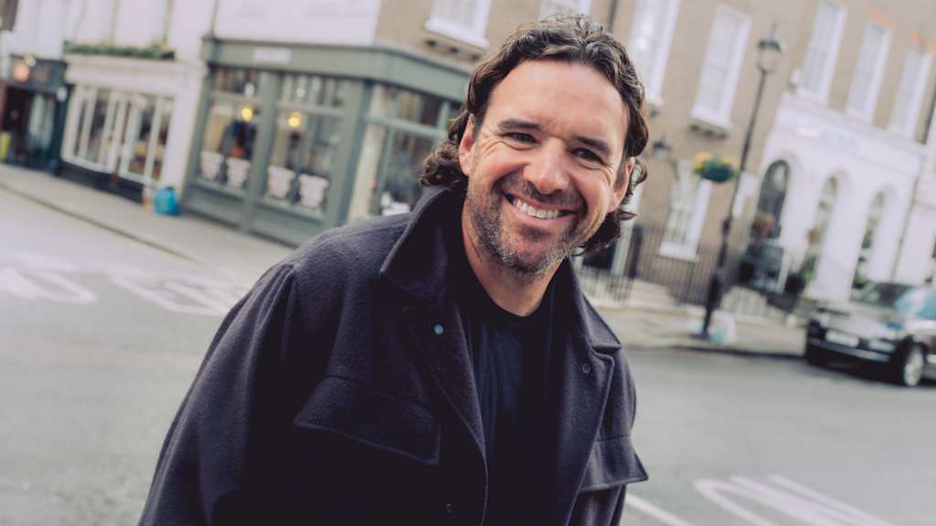 Owen Hargreaves lacht in die Kamera