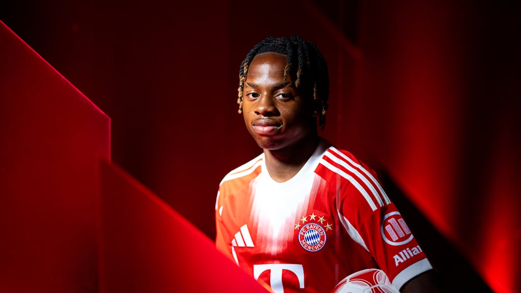 Wisdom Mike durfte in dieser Saison bereits sein Champions League- sowie Bundesliga-Debüt geben.