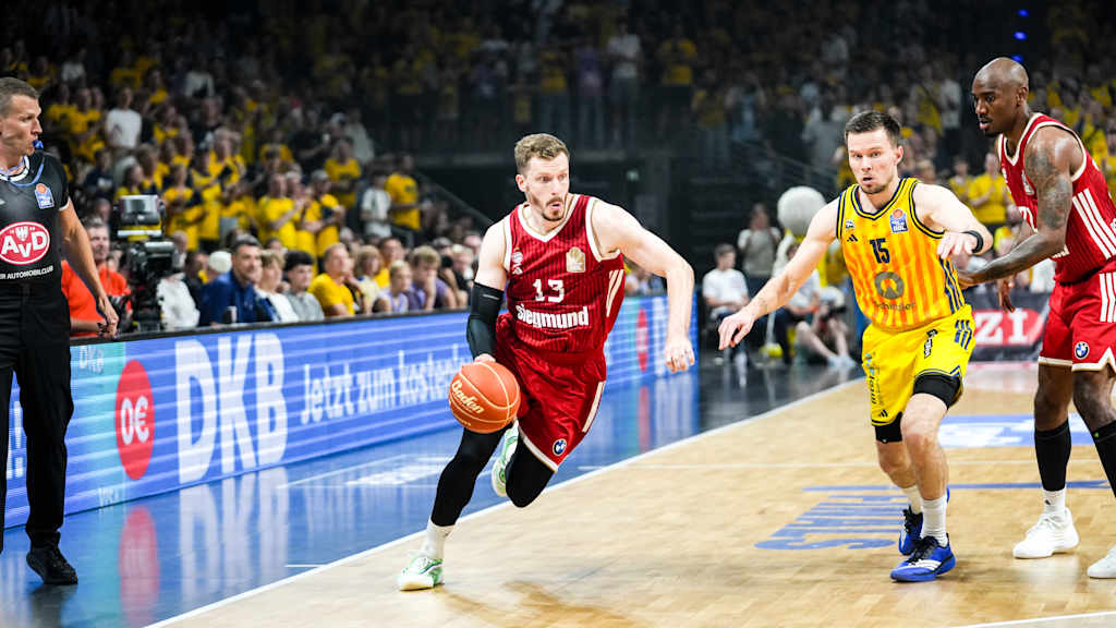 Andreas Obst und die Bayern gehen in Finale 5