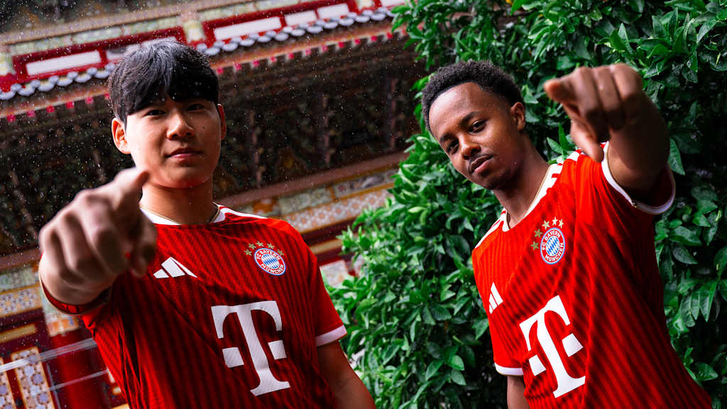 Seungmin Han introduced his teammates to South Korea.