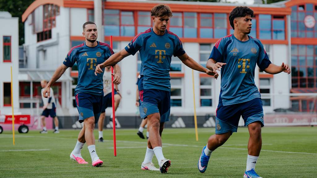 Arijon Ibrahimovic, Tom Bischof, Maycon Cardozo, Bayern, Training
