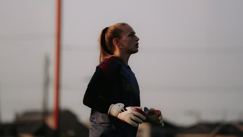 Regina van Eijk während einer Trainingseinheit der FCB-Frauen.
