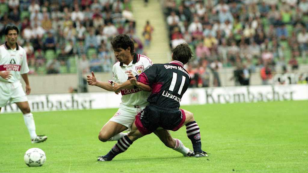 Bixente Lizarazu: Auch mit der 11 defensiv unerbittlich, und offensiv unwiderstehlich.
