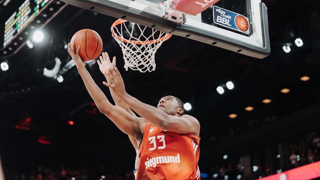 David McCormack Layup