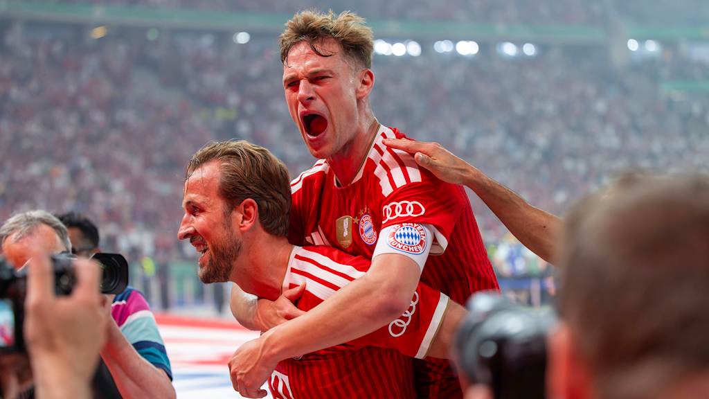 Der dreifache Kane mit Josh Kimmich. Harry ist ein Phänomen!