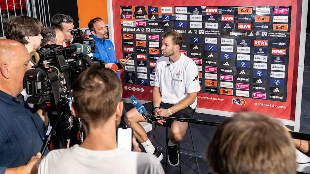 Anton Gavel Media Talk FC Bayern Basketball