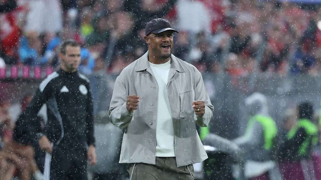 Vincent Kompany jubelt im Spiel gegen Stuttgart