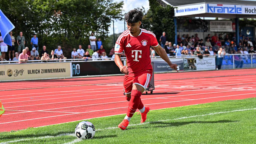 Maycon Cardozo bei einem Eckball.