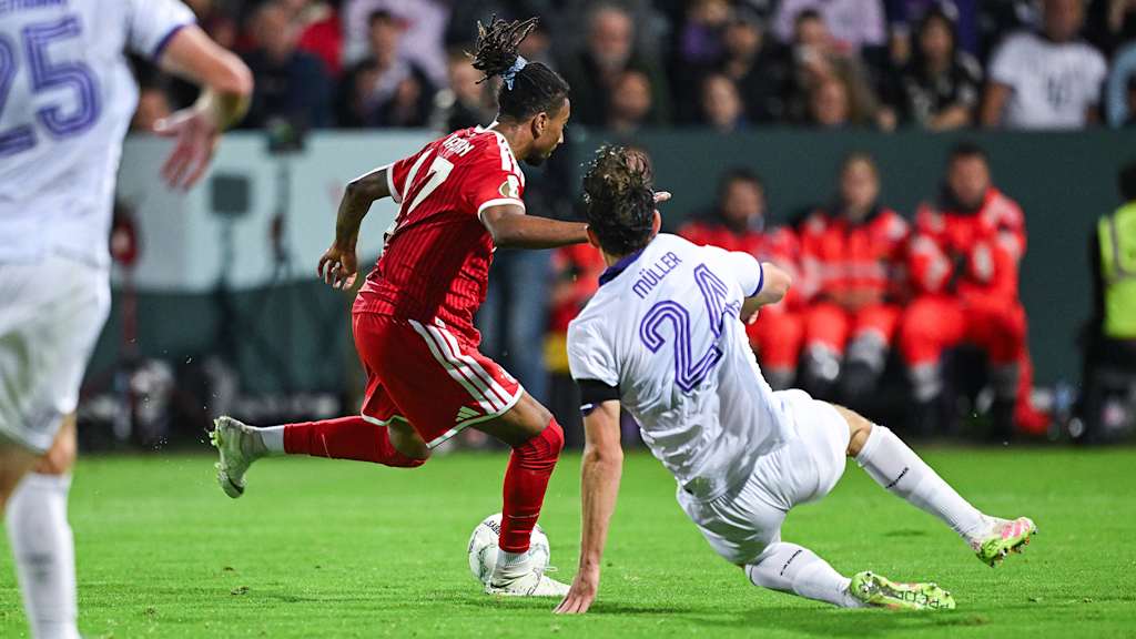 Michael Olise erzielt das 3:1 im Erstrundenspiel des FC Bayern im DFB-Pokal beim VfL Osnabrück