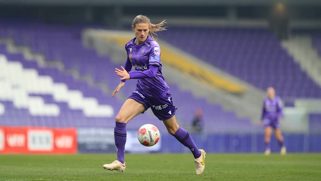 Carina Wenninger im Zuge eines Heimspiels von Austria Wien.