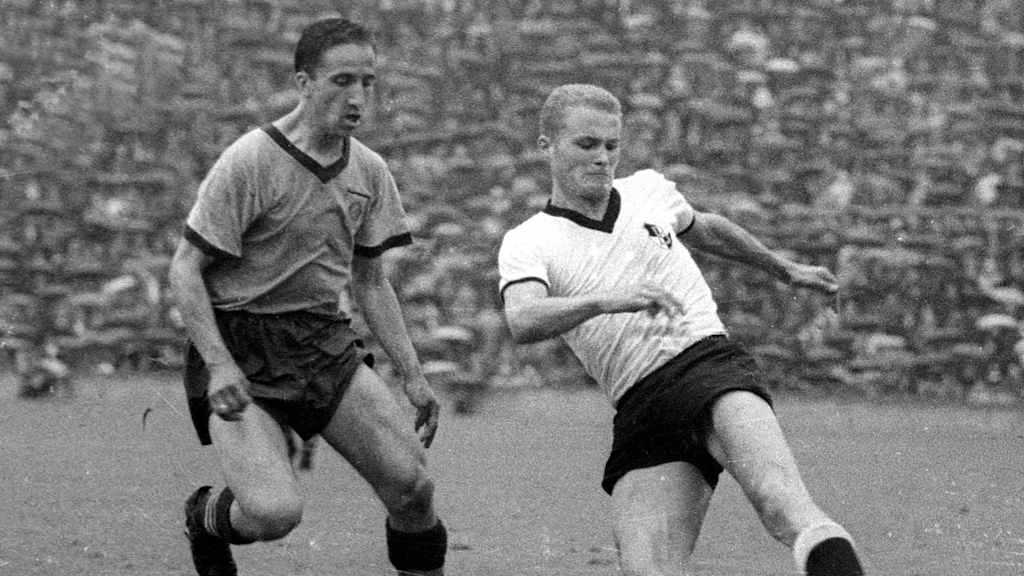 Bundesliga, wir kommen – aber erst in einem Jahr. 1964 steht noch Borussia Neunkirchen im Weg.