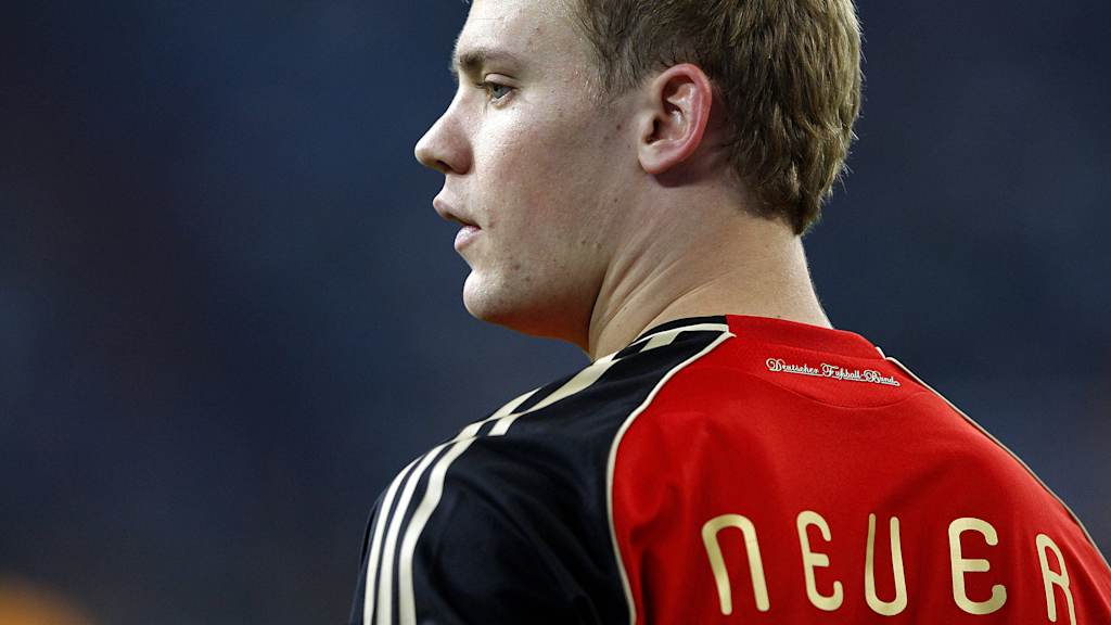 Erstes Länderspiel-Jahr 2009 – als Manu noch ein ganz Neuer war.