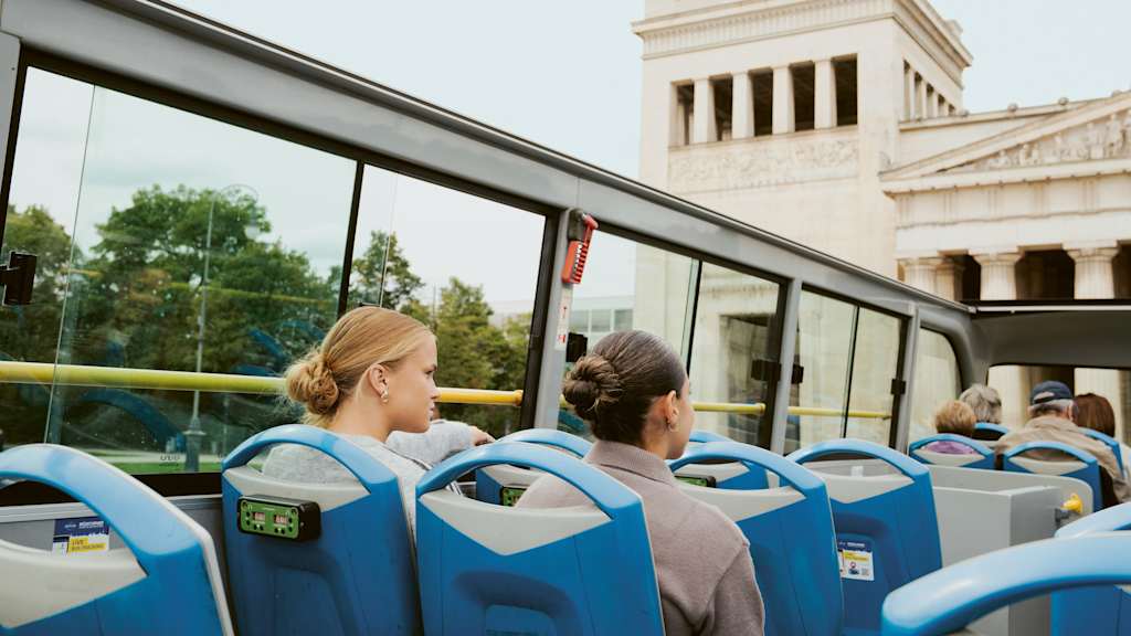 Sophie Proost und Kassandra Potsi auf Sightseeing-Tour.