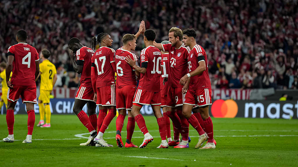 Harry Kane, Joshua Kimmich, Jamal Musiala und Co. jubeln während des Heimspiels des FC Bayern in der Champions League gegen FK Bodø/Glimt