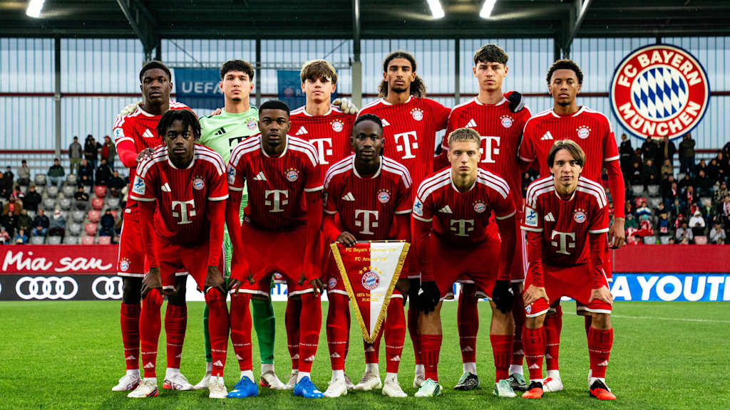 Mannschaftsfoto vor dem Spiel.