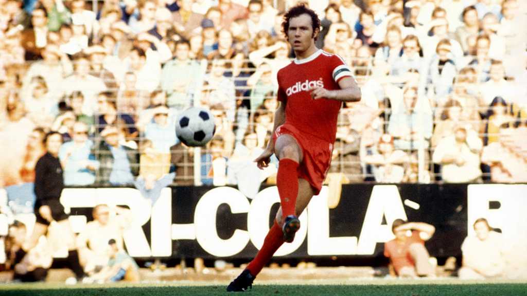 1976 war noch einmal sein Jahr: Franz Beckenbauer mit maximaler Grandezza.
