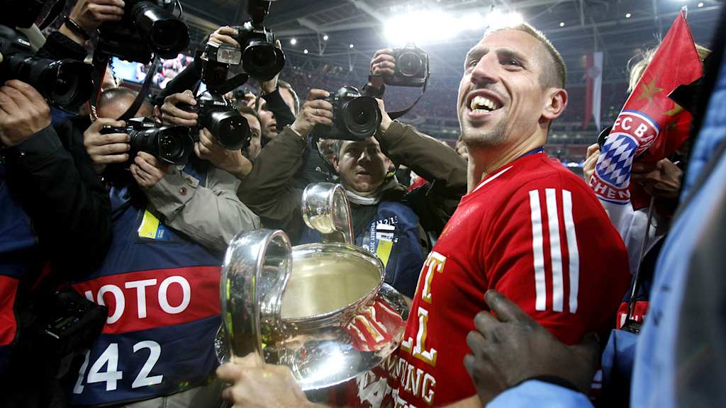 Wie Franck Ribéry den Ballon d’Or 2013 NICHT gewinnen konnte, wissen nur die Götter (und die Jury).