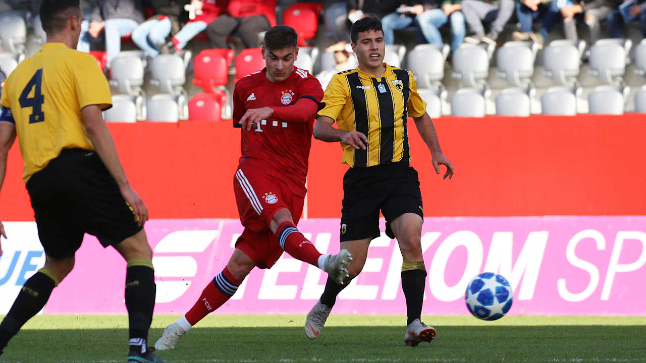 181107_u19_athen