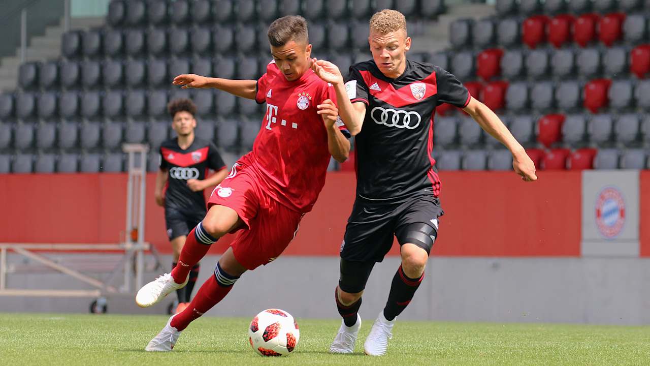 u19fci_fcb_150818
