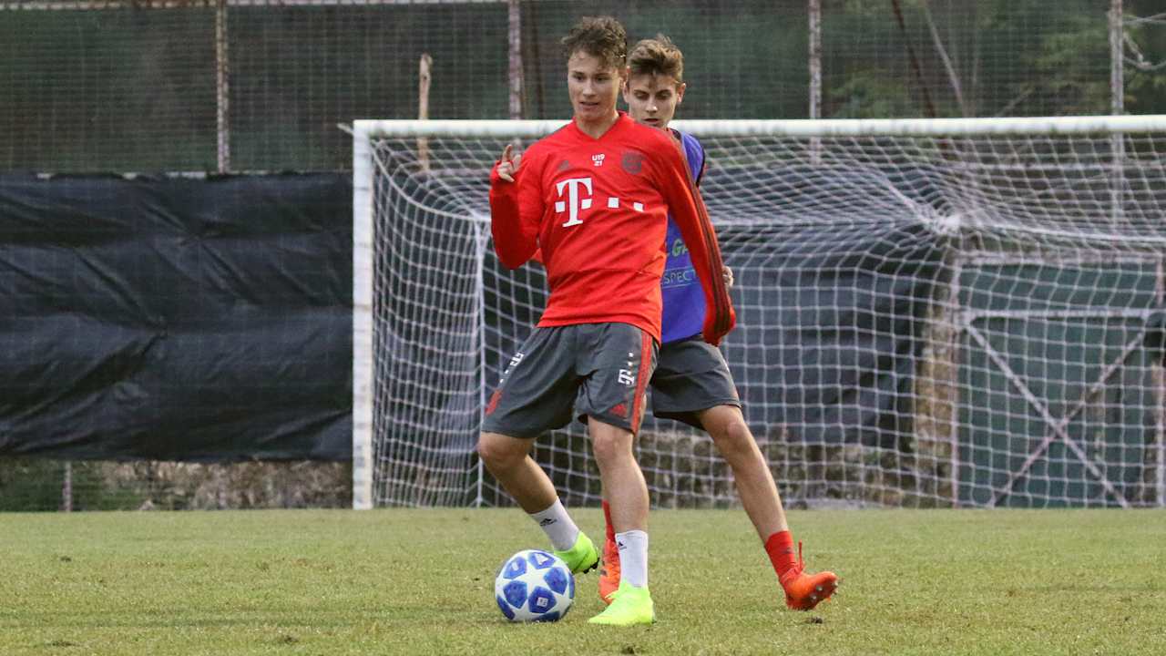 u19ksc_fcb_091118