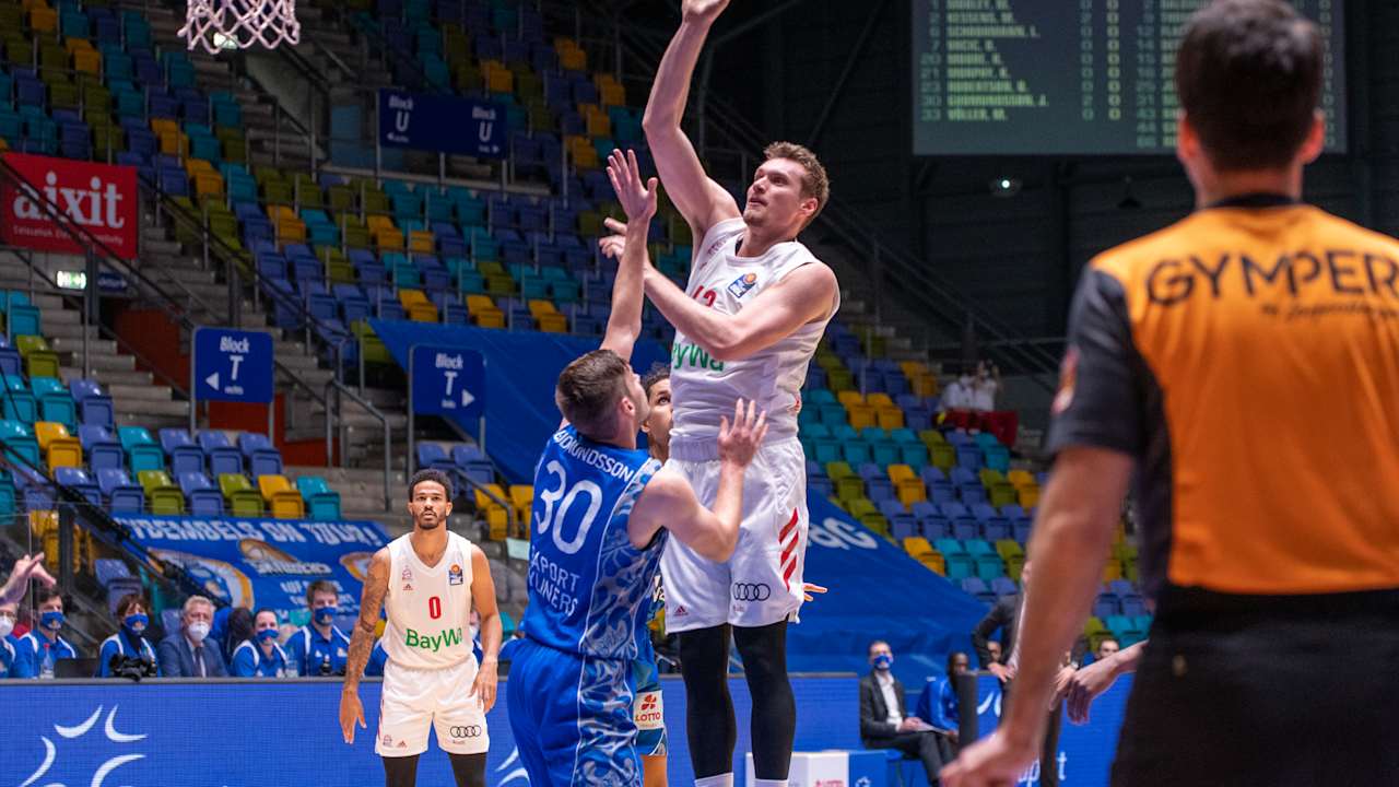 Fraport-Skyliners_FC-Bayern-Muenchen-Basketball_15