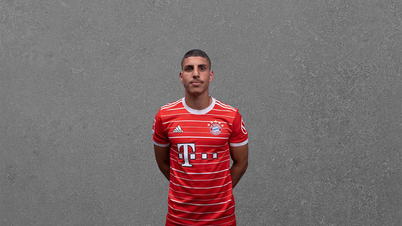 Adam Mahamid FC Bayern World Squad